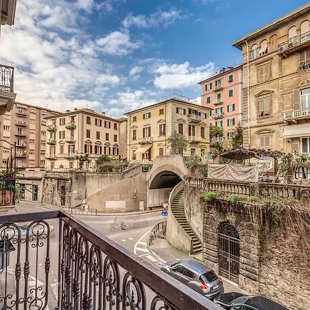 Cinque Terre New Liberty Apartment La Spezia Exterior photo